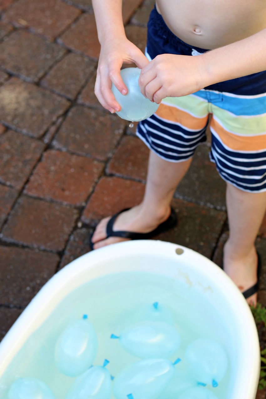 Water Balloon Summer Fun bestofthislife.com