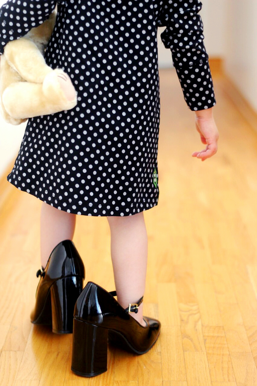 peekaboo-beans-polka-dot-dress-winter