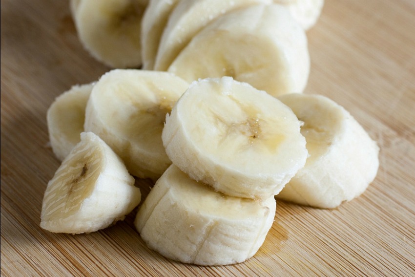 5 Simple & Healthy Banana Recipes That Taste Delish!