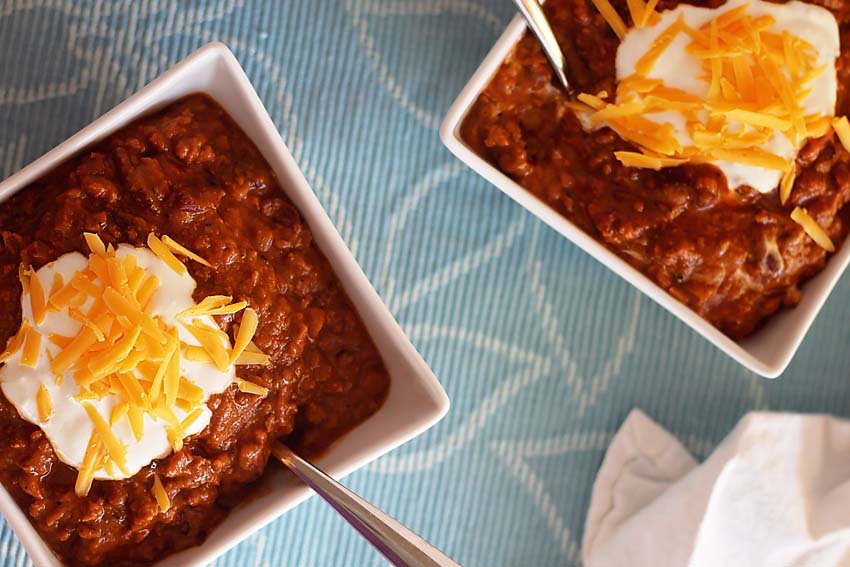 Mom’s Spicy Slow-Cooker Chili