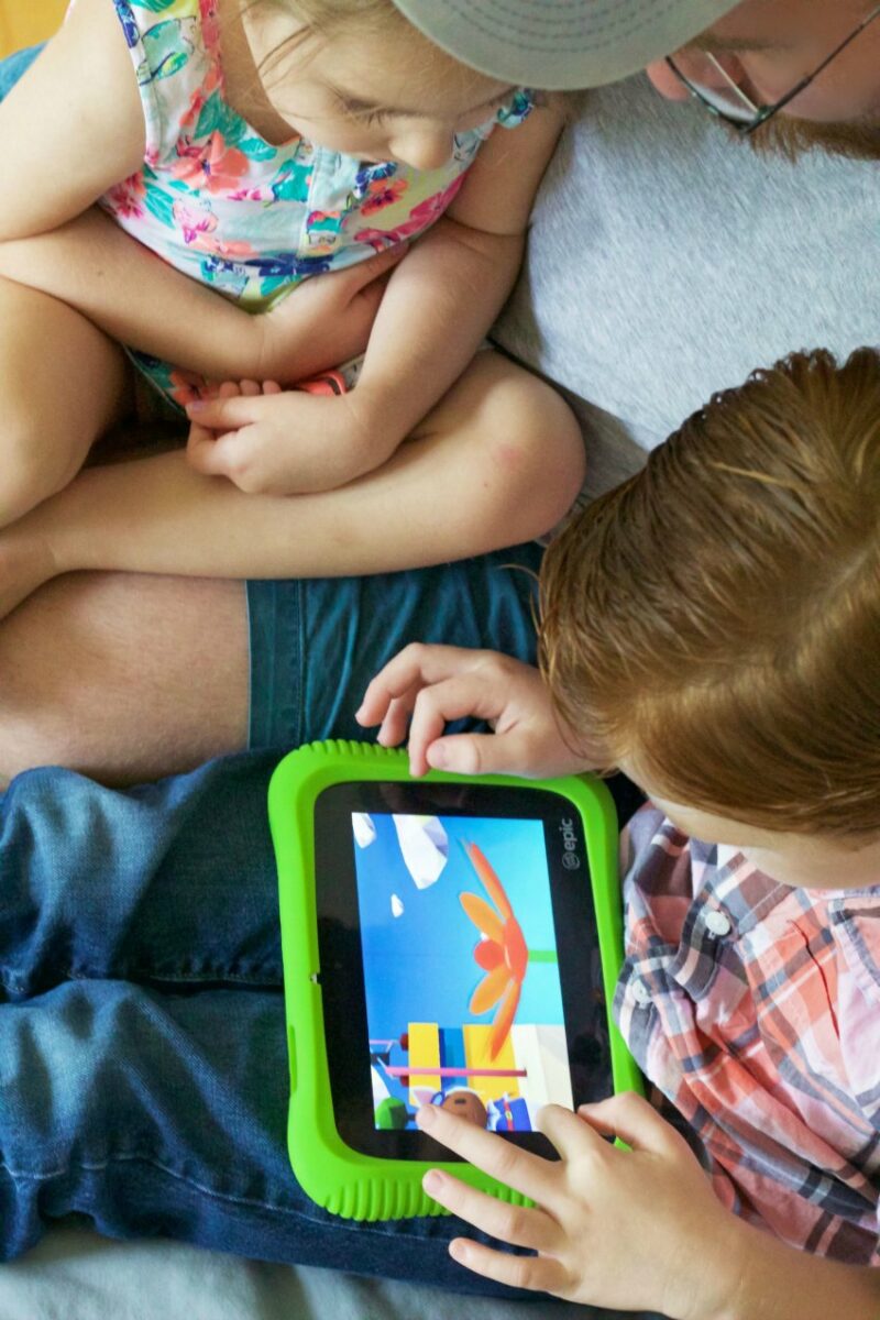 Curated visual reference: Gallery Detail: 7 Awesome Reasons To Get Leapfrog Epic Academy Edition Tablet