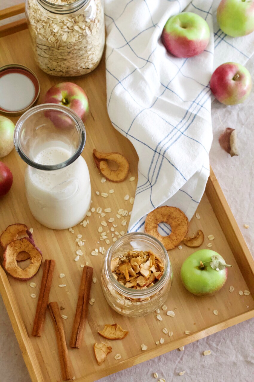 Apple Cinnamon Overnight Oats