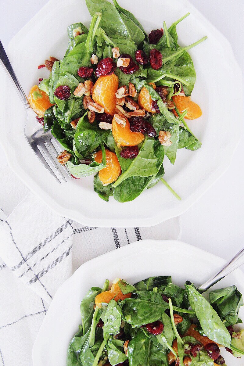 Sweet and Zesty Clementine Spinach Salad For Spring