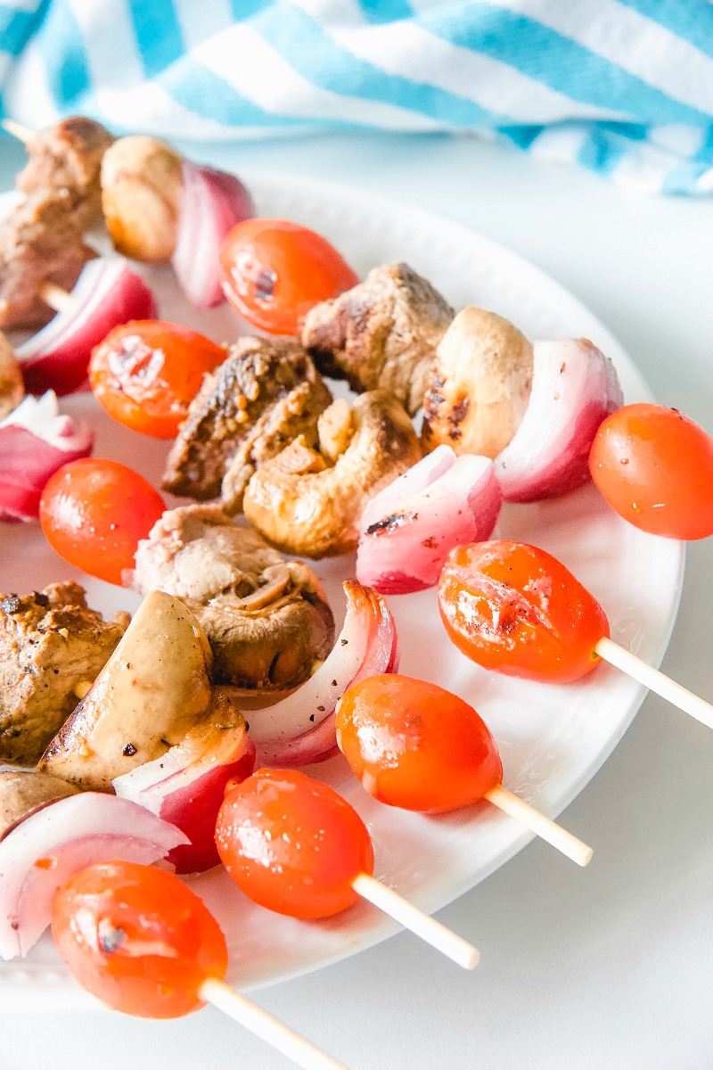 These Easy Grilled Steak Kabobs Make the Perfect Appetizer