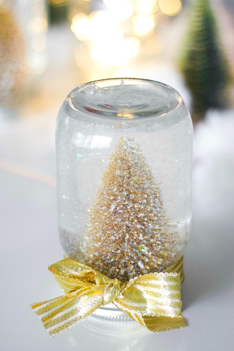 DIY Mason Jar Snow Globe