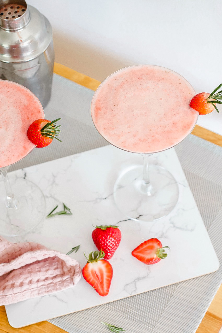This Luxe Strawberry Fizz Is One Fashionable Drink