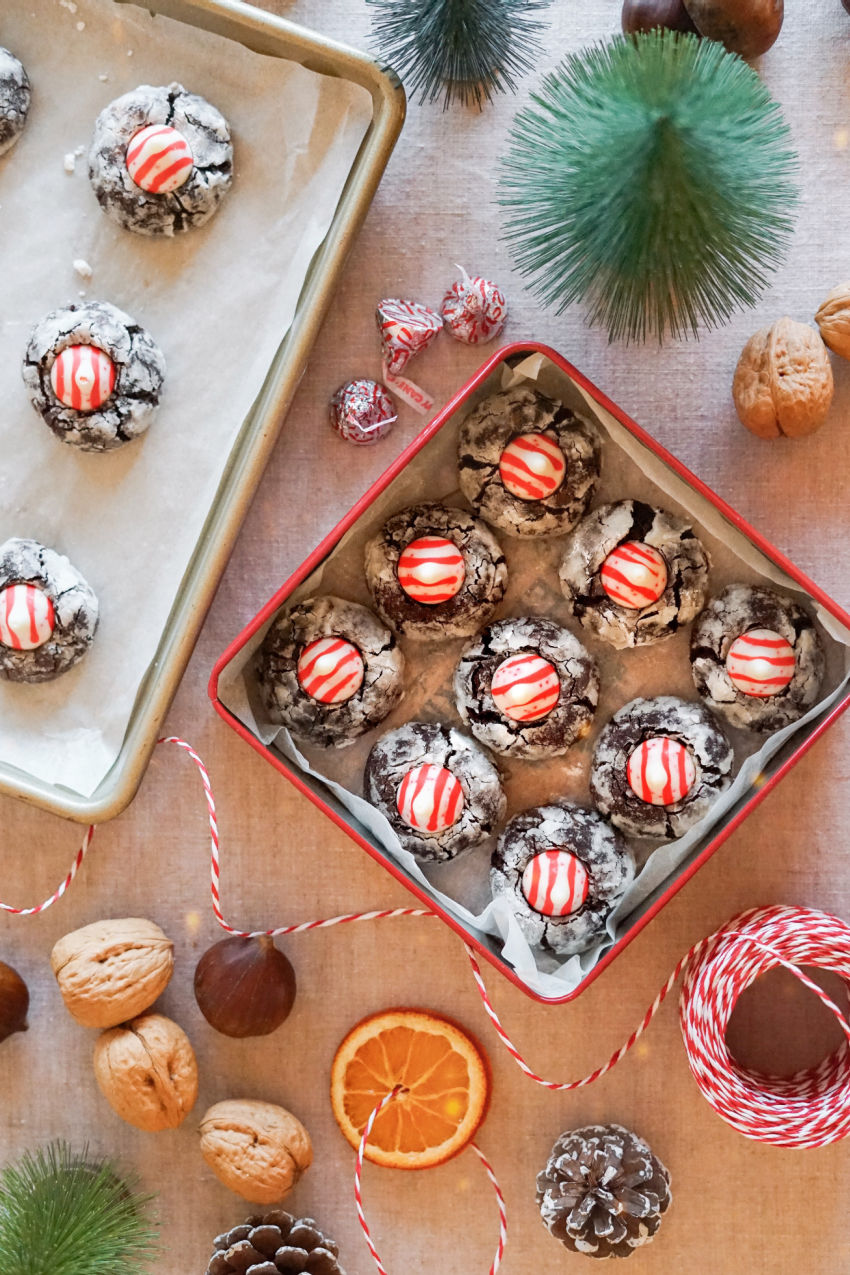 Chocolate Crinkle Cookies With Candy Cane Kisses