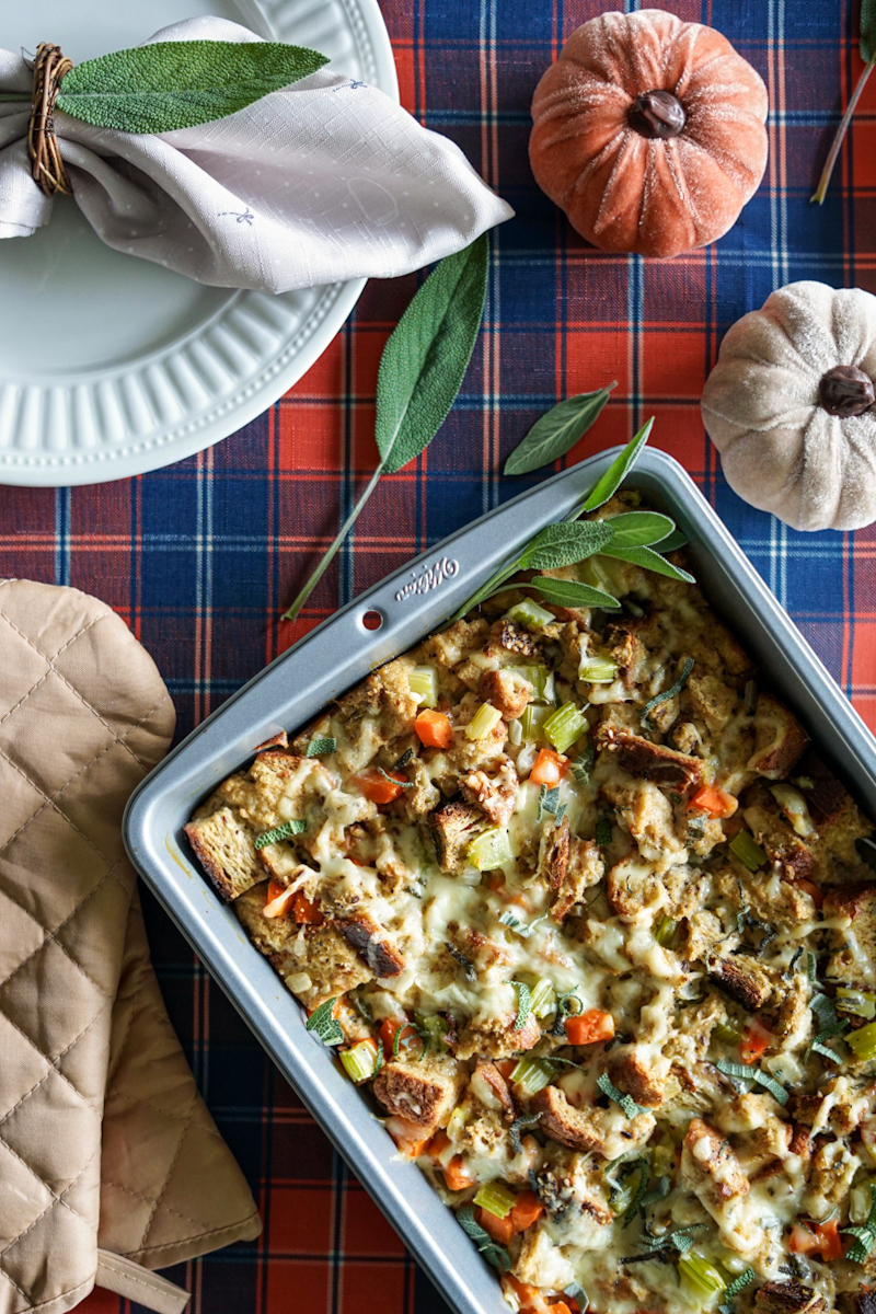 Easy and Delicious Whole Grain Stuffing With Sage for Thanksgiving