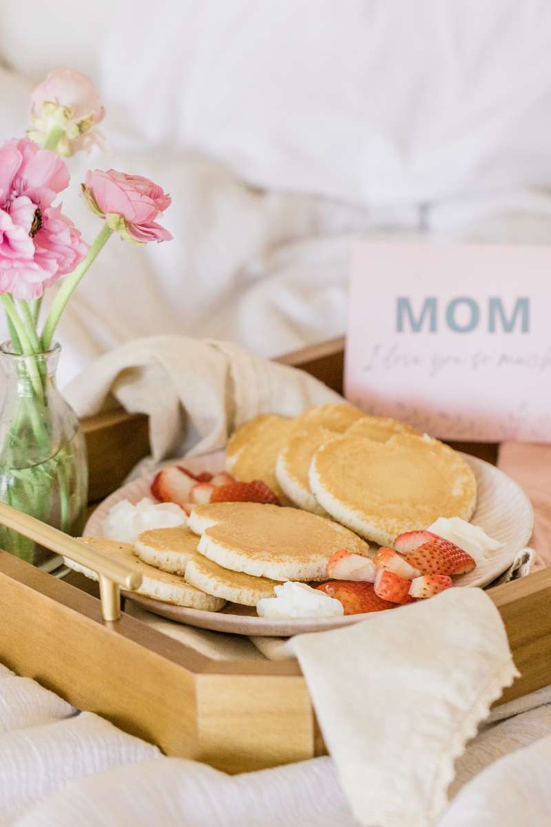 Mother's Day breakfast in bed