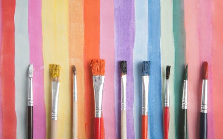 24 Cheerful Painting Projects to Ignite Your Creativity